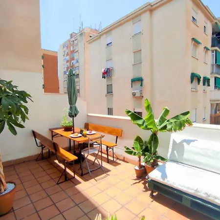 Manuela Nogales Apartments! Malaga Zewnętrze zdjęcie
