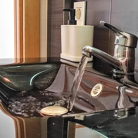 Manuela Nogales Apartments! Malaga Zewnętrze zdjęcie