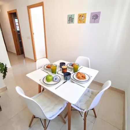 Manuela Nogales Apartments! Malaga Zewnętrze zdjęcie